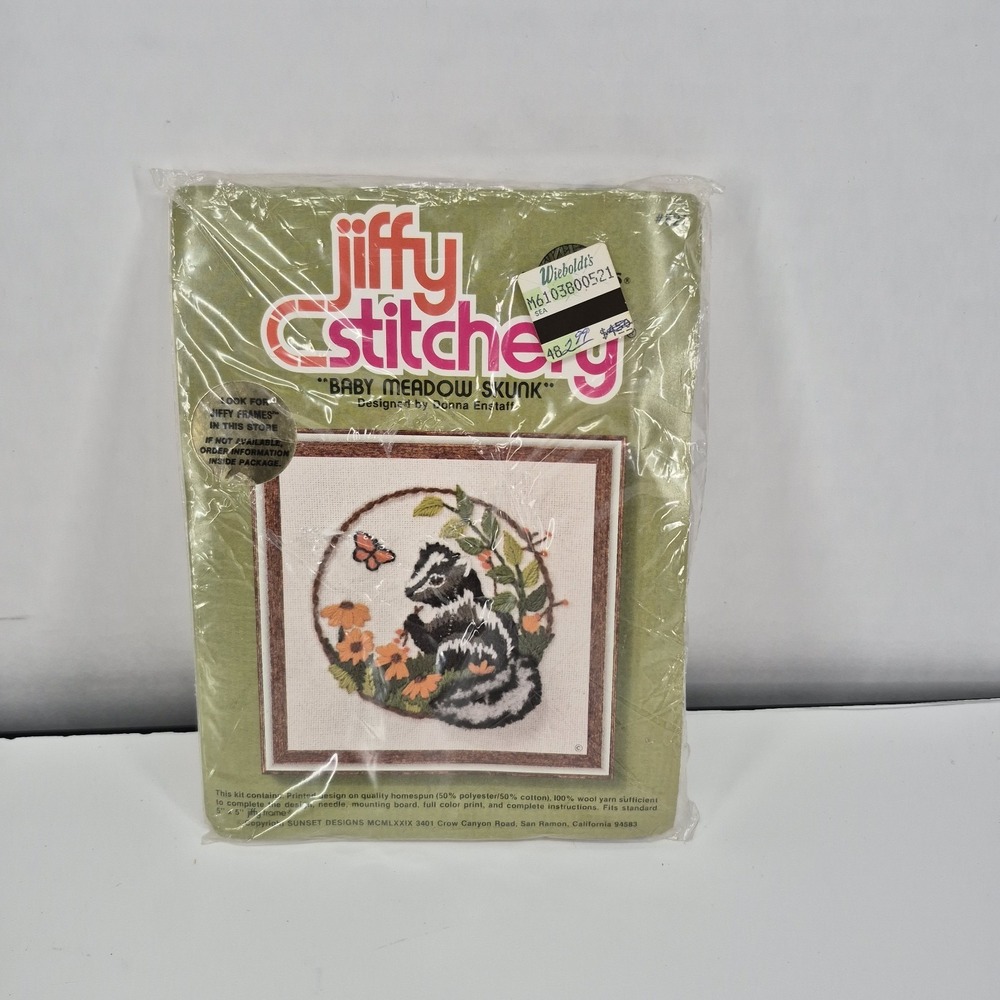 Jiffy Stitchery Baby Meadow Skunk #521 Sunset Designs by Donna Enstaff 1979